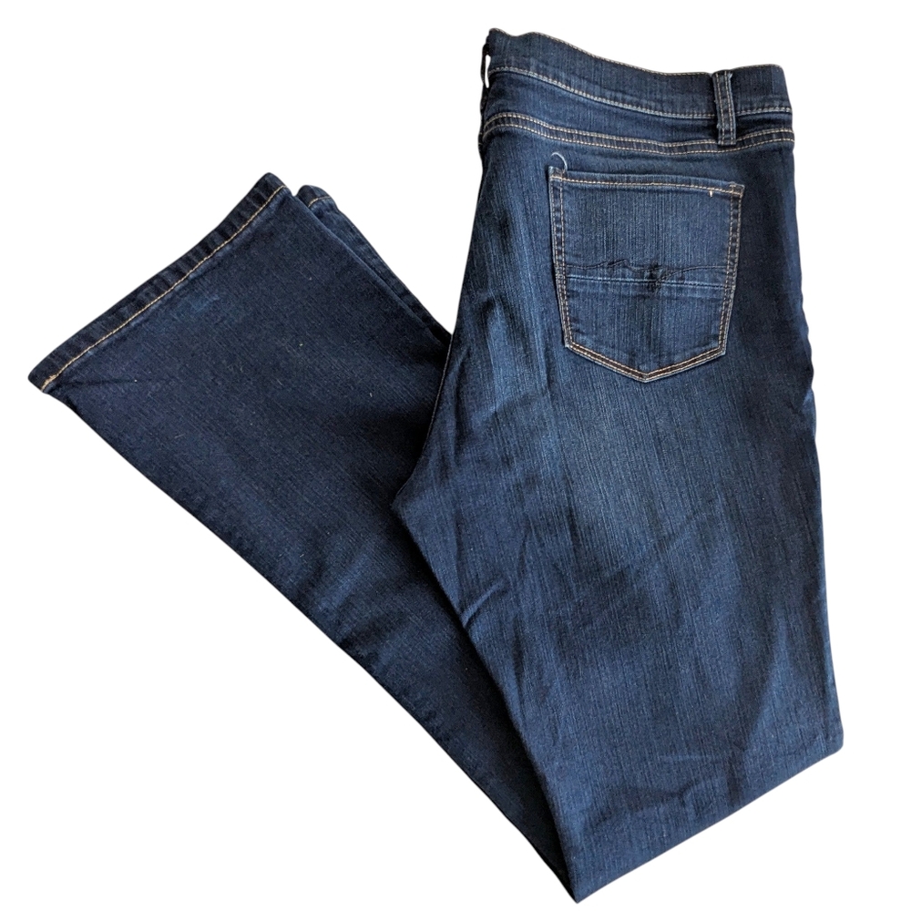 New York & Co Soho Bootcut Jeans Size 16